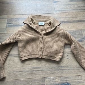 Aritzia Wilfred Cropped Sweater